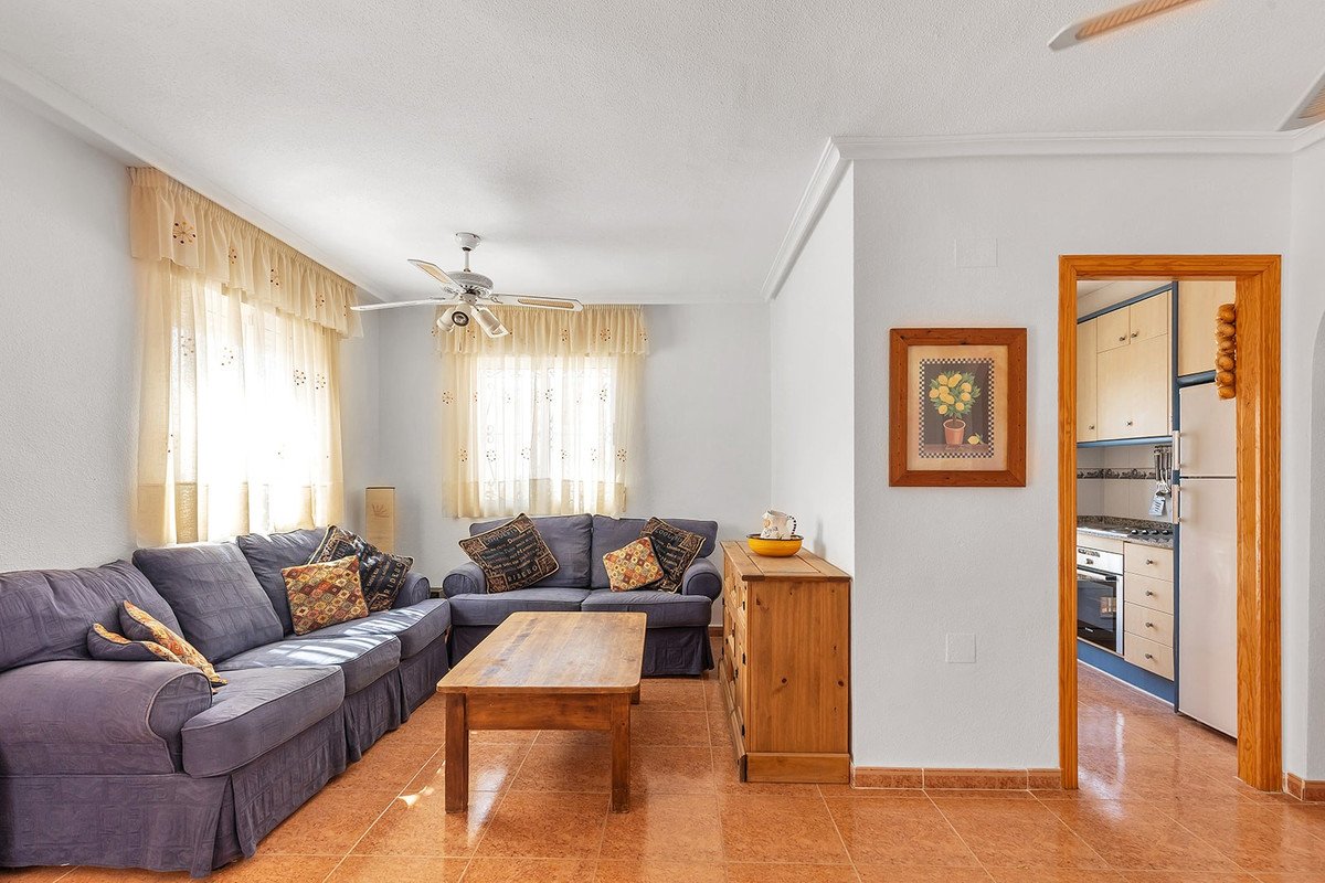3 Bed Detached Villa in Vista Bella Golf