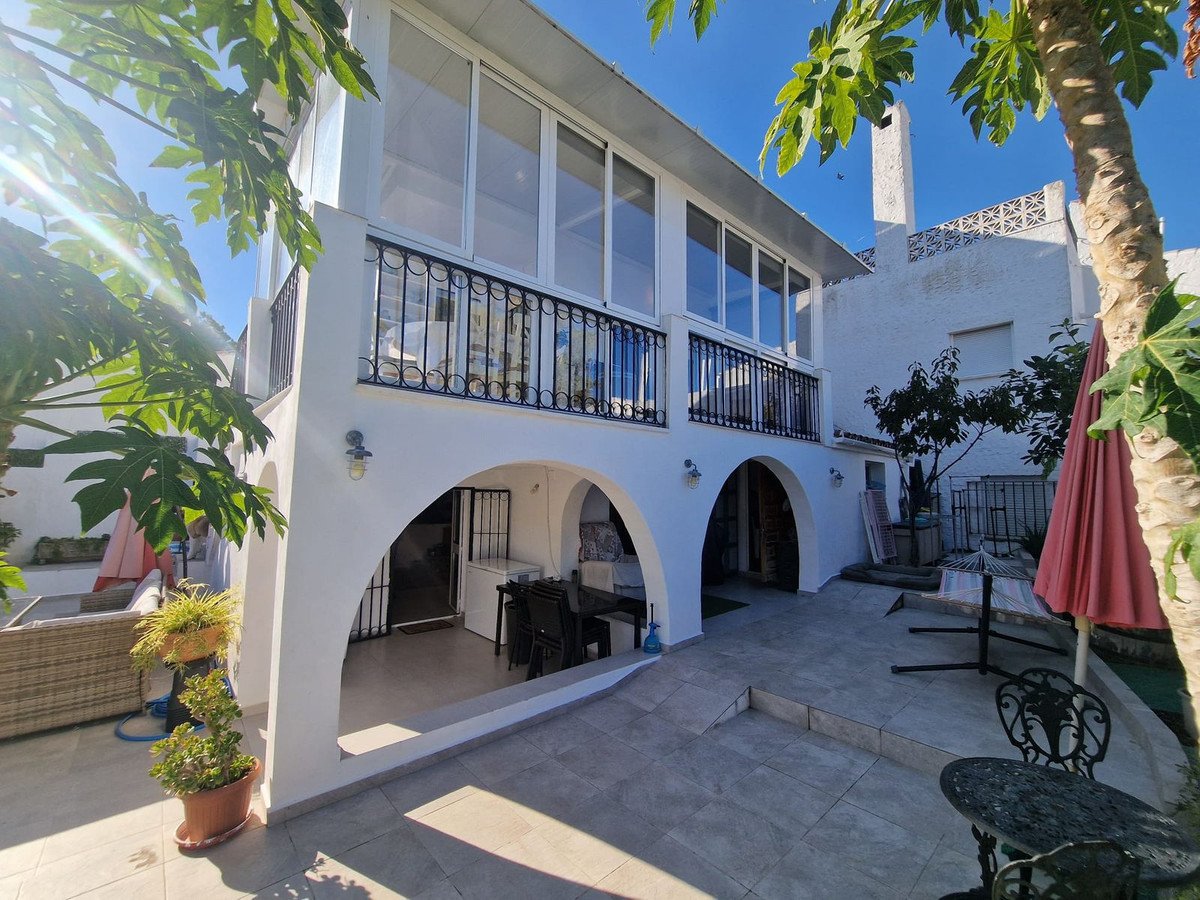 3 Bed Townhouse in Estepona