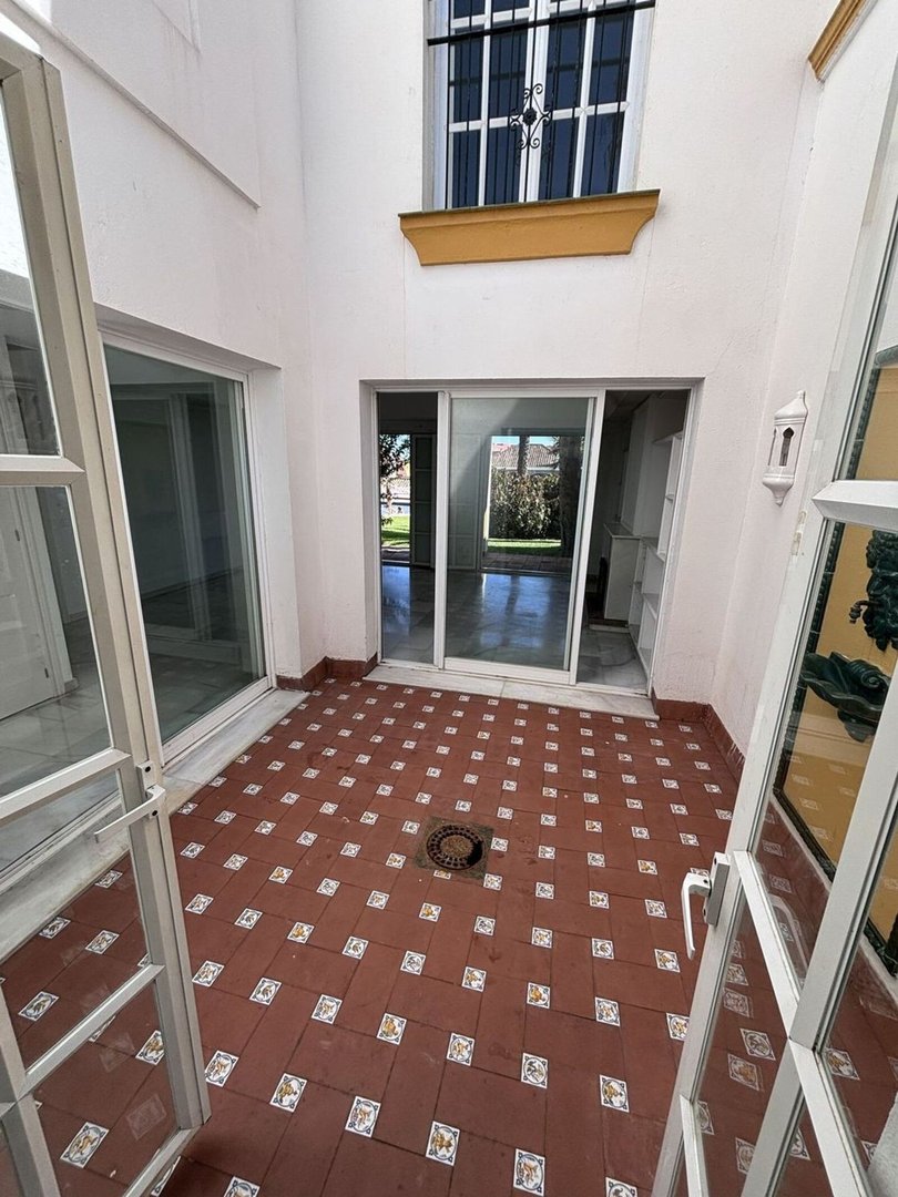 3 Bed Townhouse in Estepona