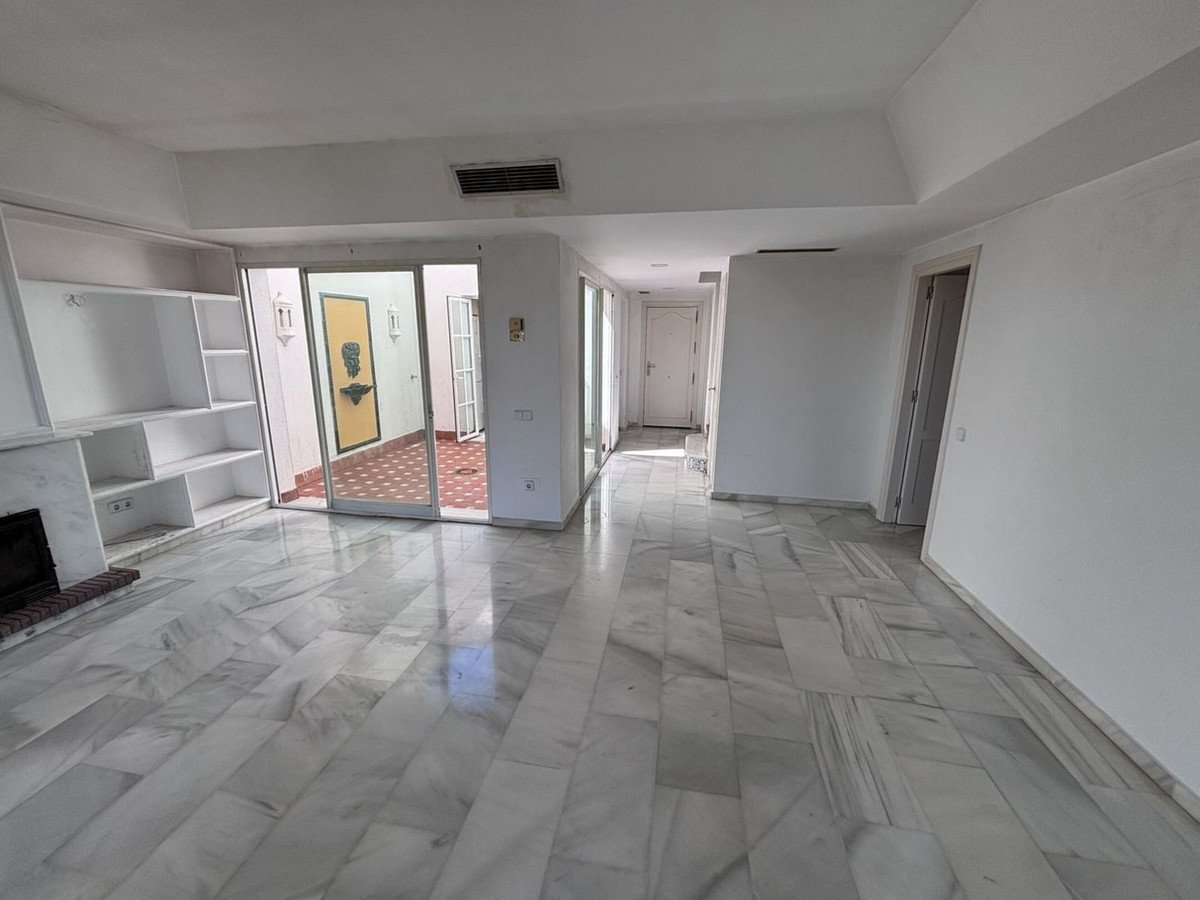 3 Bed Townhouse in Estepona
