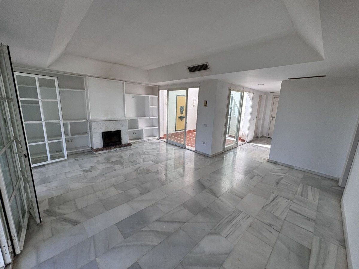 3 Bed Townhouse in Estepona