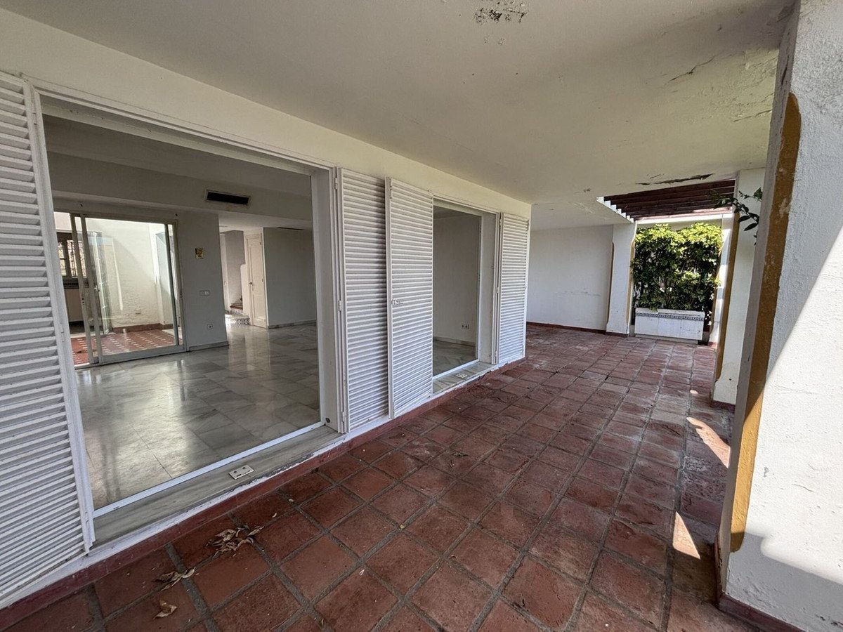 3 Bed Townhouse in Estepona