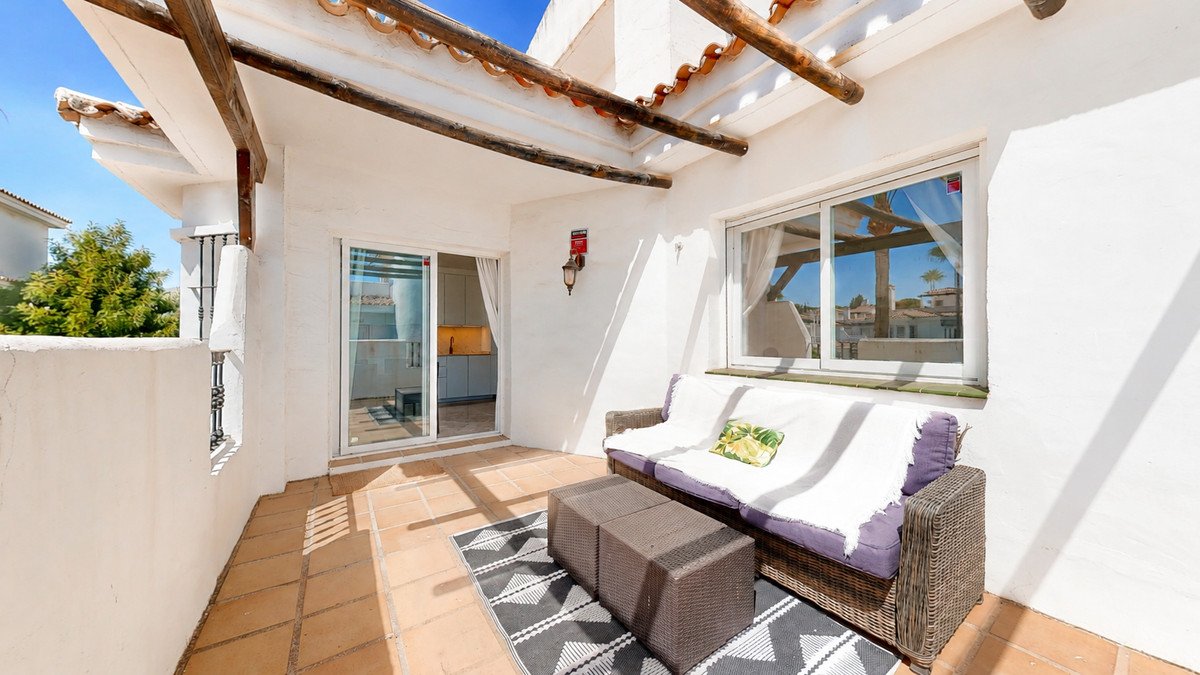 3 Bed Penthouse Duplex in Nueva Andalucía