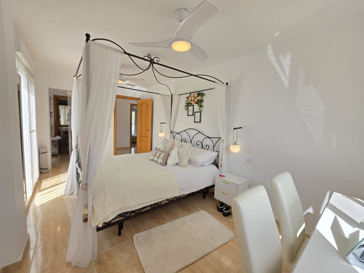 3 Bed Detached Villa in Lel