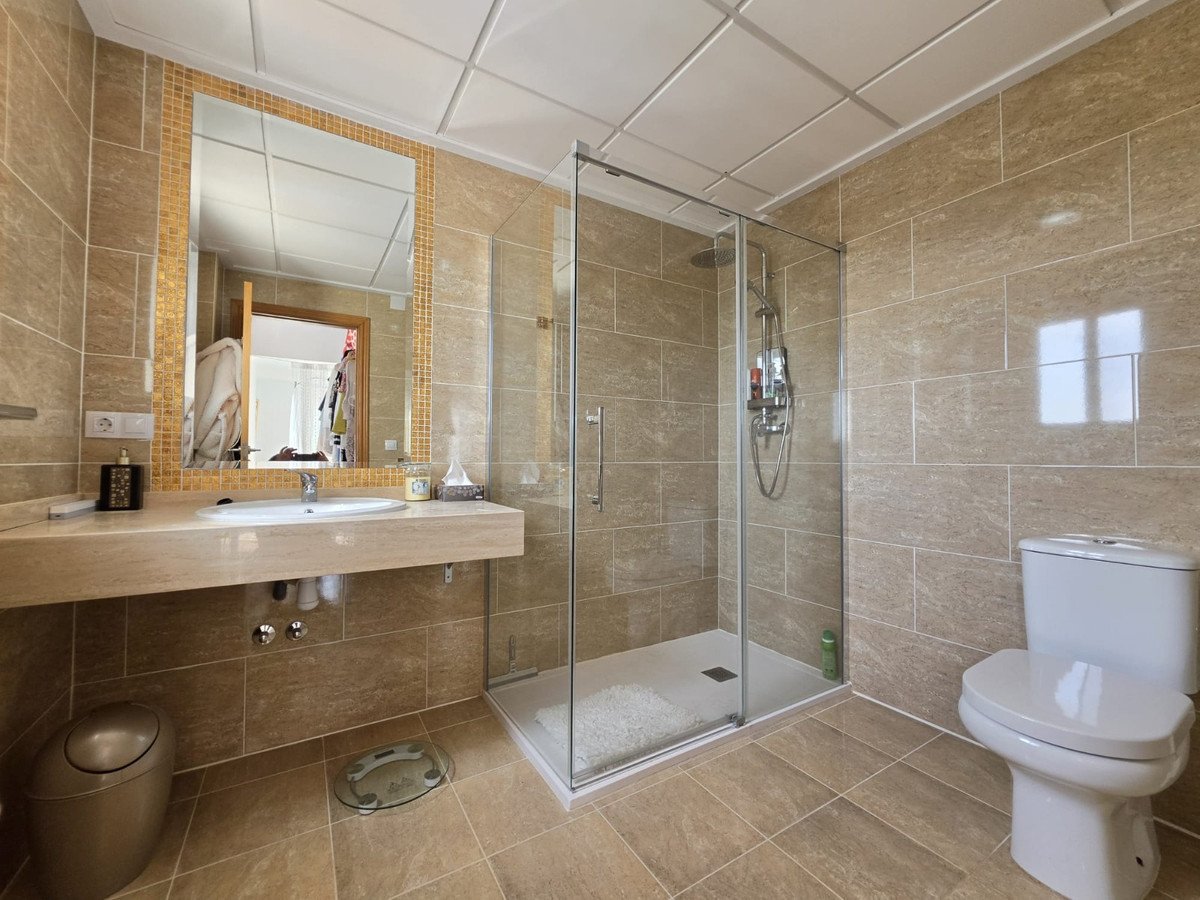 3 Bed Detached Villa in Lel