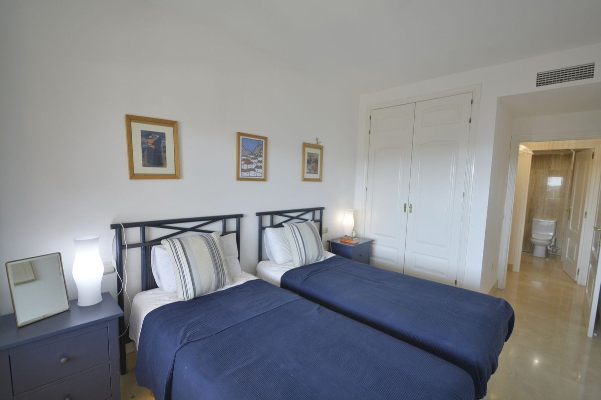 2 Bed Ground Floor Apartment in Elviria