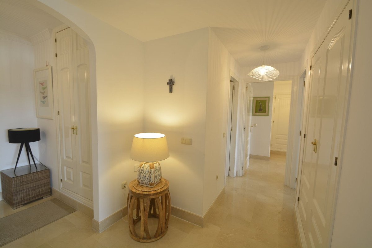 2 Bed Ground Floor Apartment in Elviria