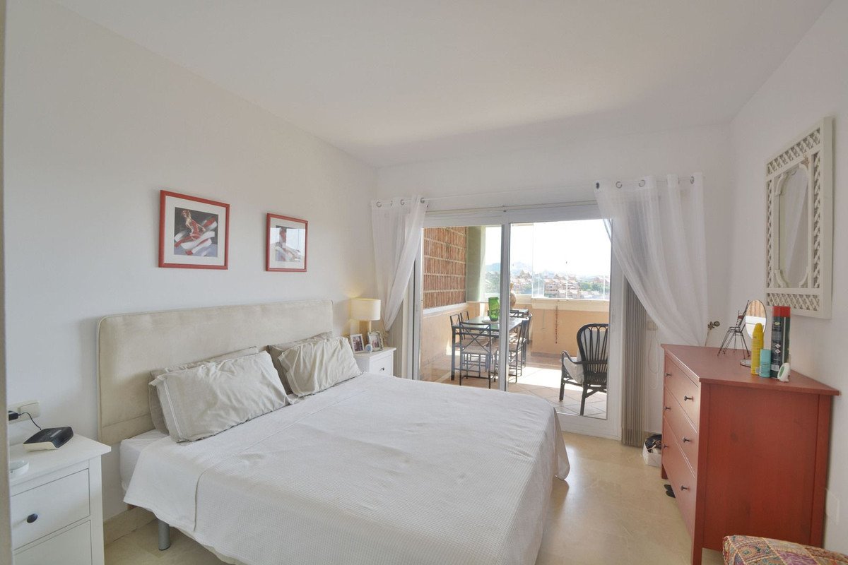 2 Bed Ground Floor Apartment in Elviria