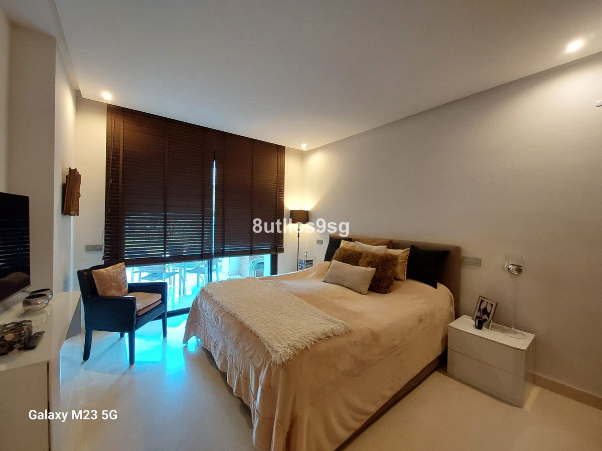 2 Bed Ground Floor Apartment in Benahavís
