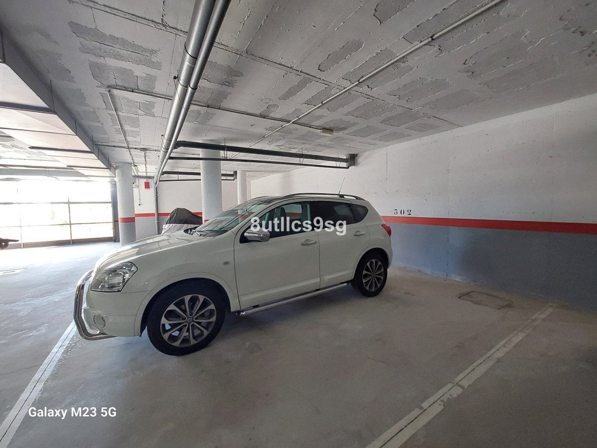 2 Bed Ground Floor Apartment in Benahavís
