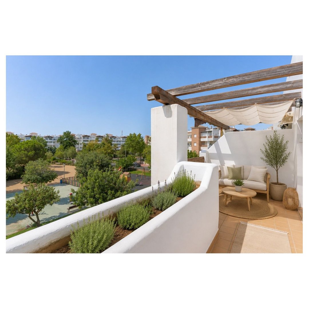 2 Bed Middle Floor Apartment in Benalmadena Pueblo