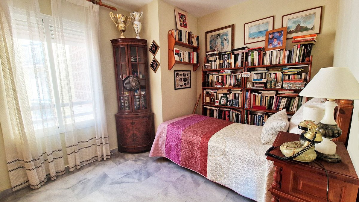 3 Bed Middle Floor Apartment in Arroyo de la Miel