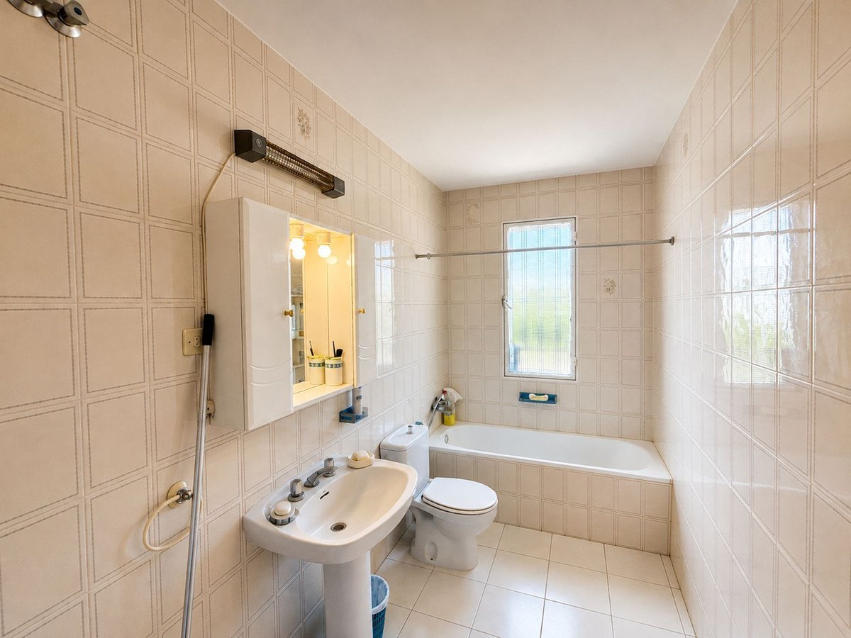 3 Bed Detached Villa in Chilches