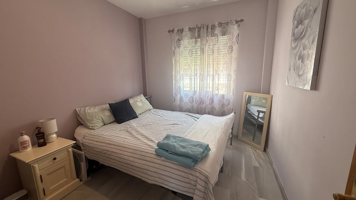 4 Bed Detached Villa in Coín