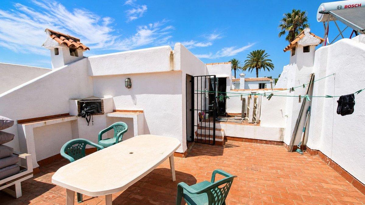 3 Bed Townhouse in Casares Playa