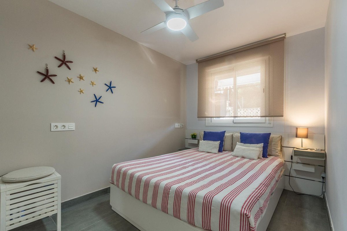 3 Bed Middle Floor Apartment in Almuñecar
