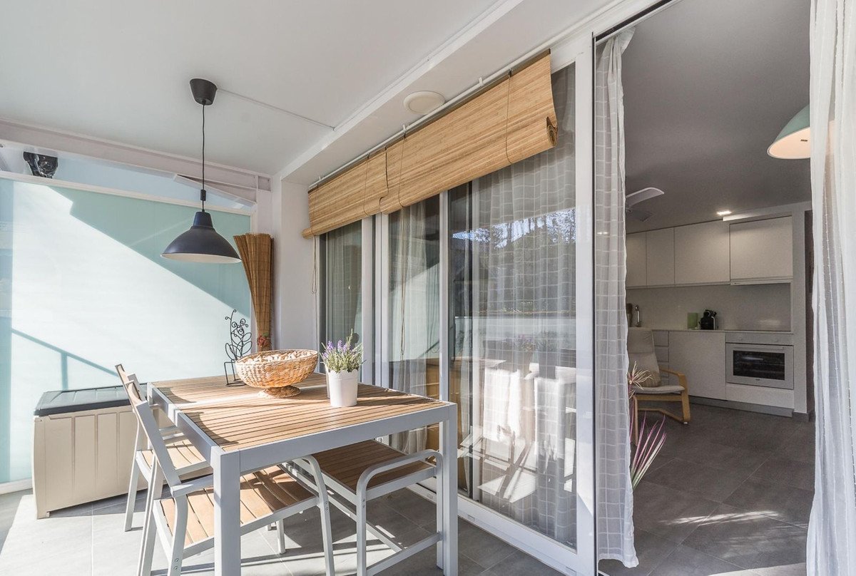 3 Bed Middle Floor Apartment in Almuñecar