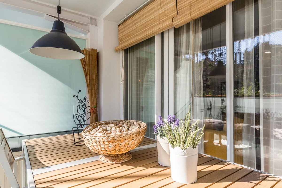 3 Bed Middle Floor Apartment in Almuñecar