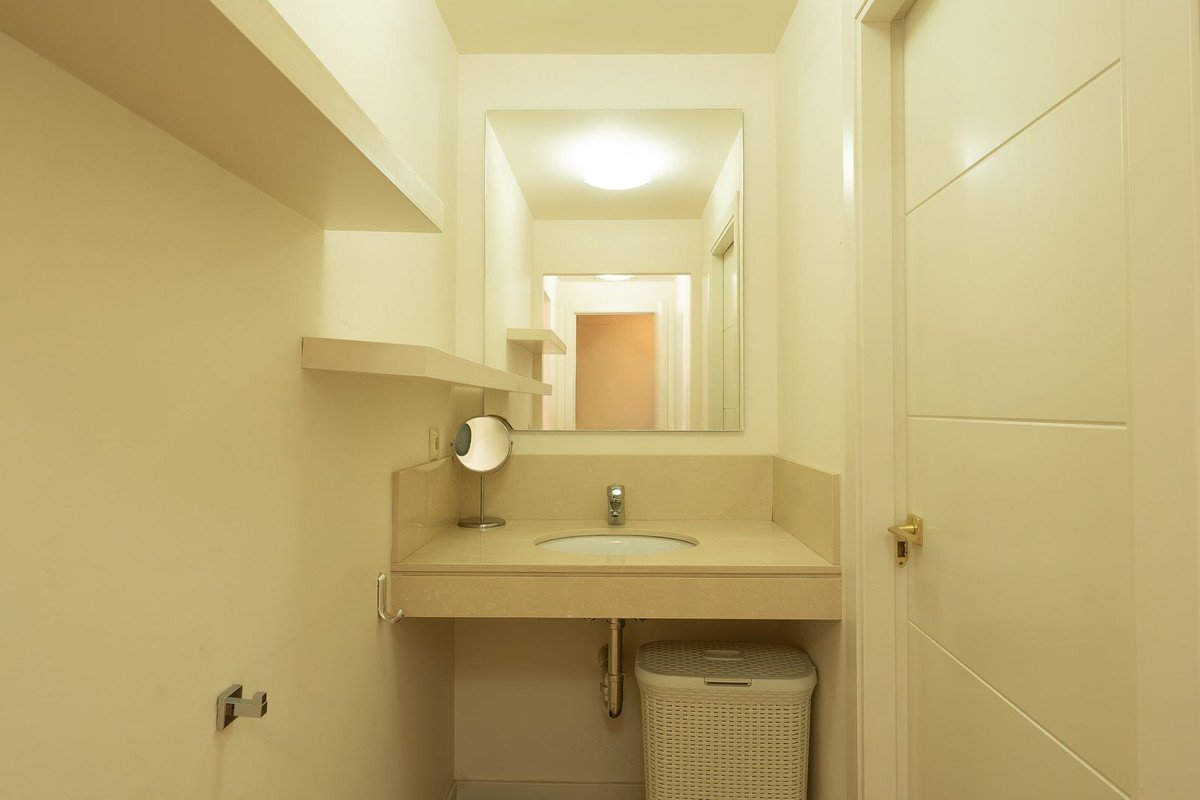 3 Bed Middle Floor Apartment in Benalmadena