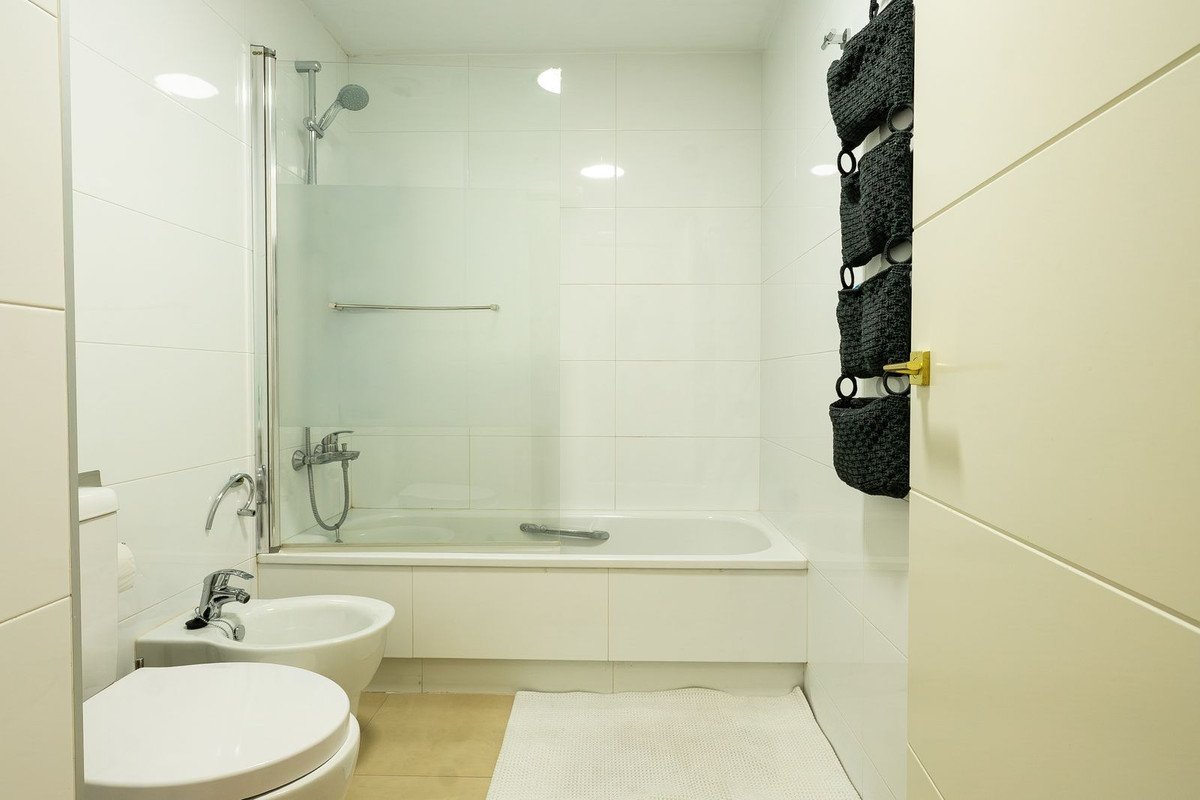3 Bed Middle Floor Apartment in Benalmadena