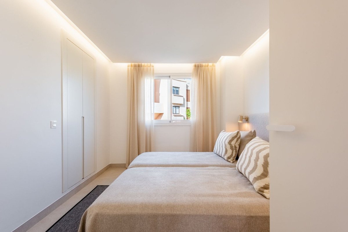 2 Bed Penthouse in Atalaya