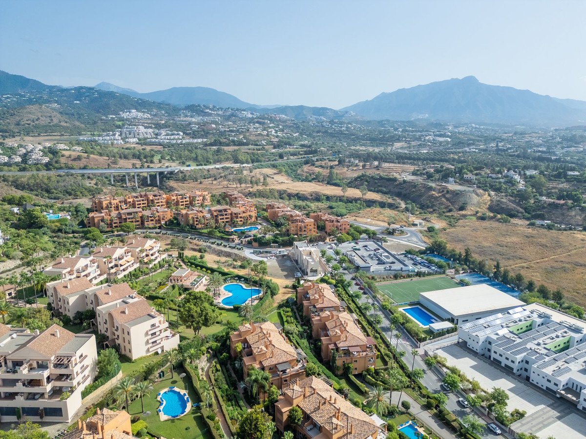 2 Bed Penthouse in Atalaya