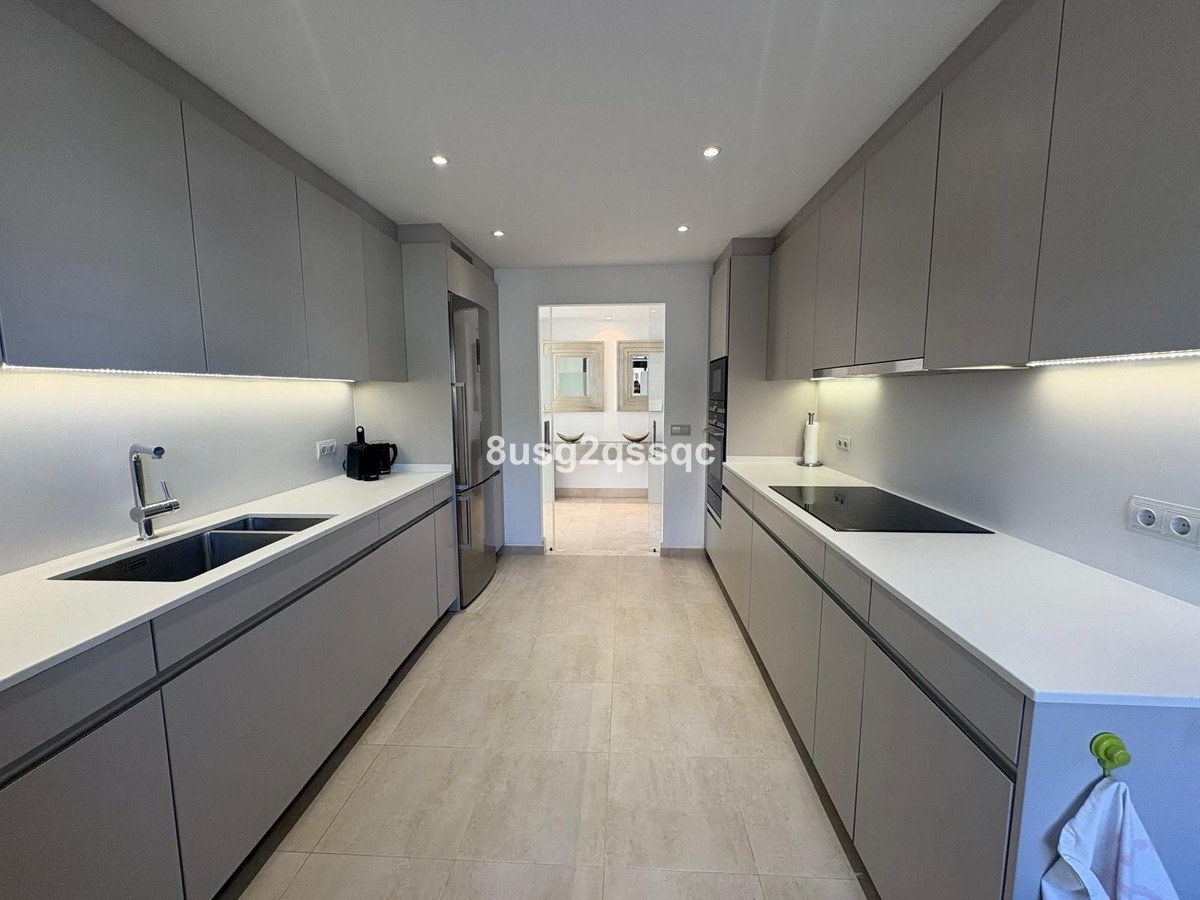 3 Bed Penthouse in Costalita