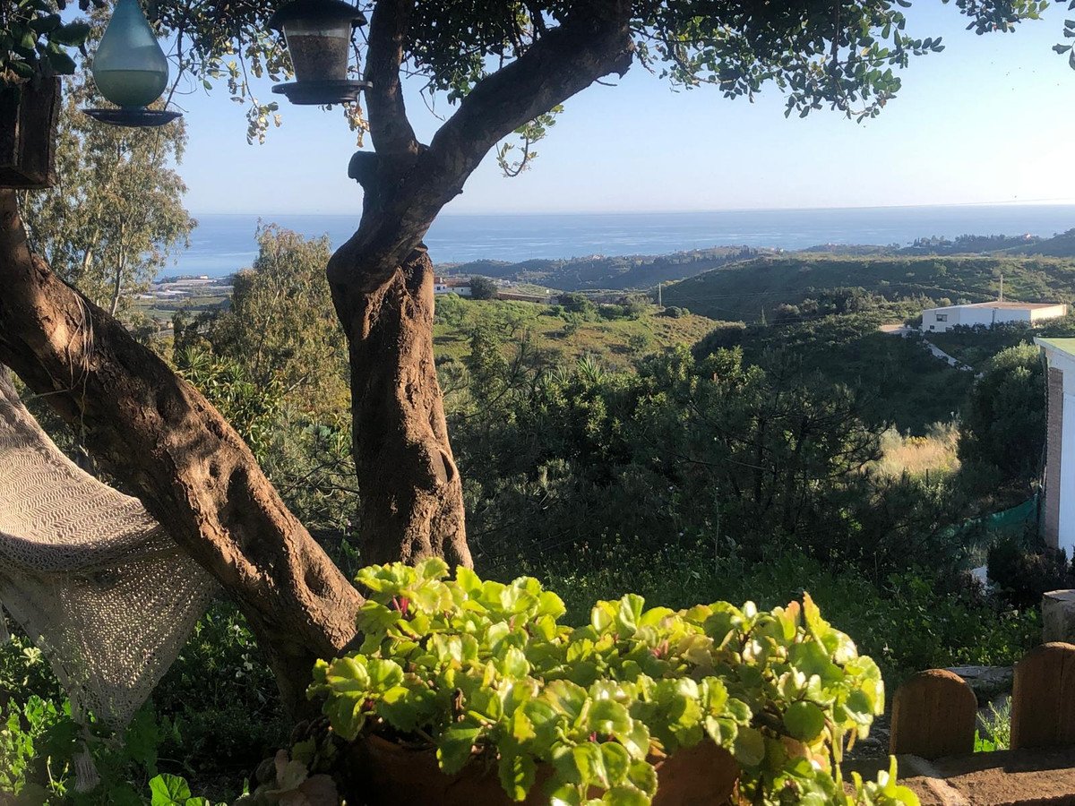 3 Bed Detached Villa in Almayate