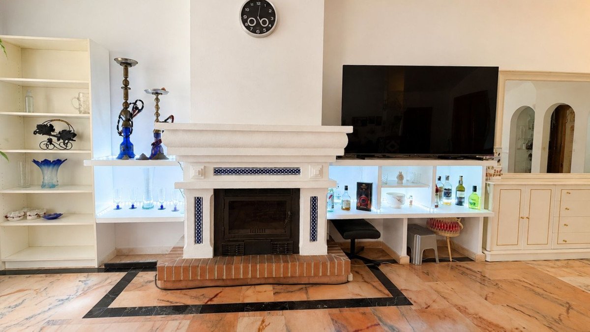 3 Bed Detached Villa in Estepona