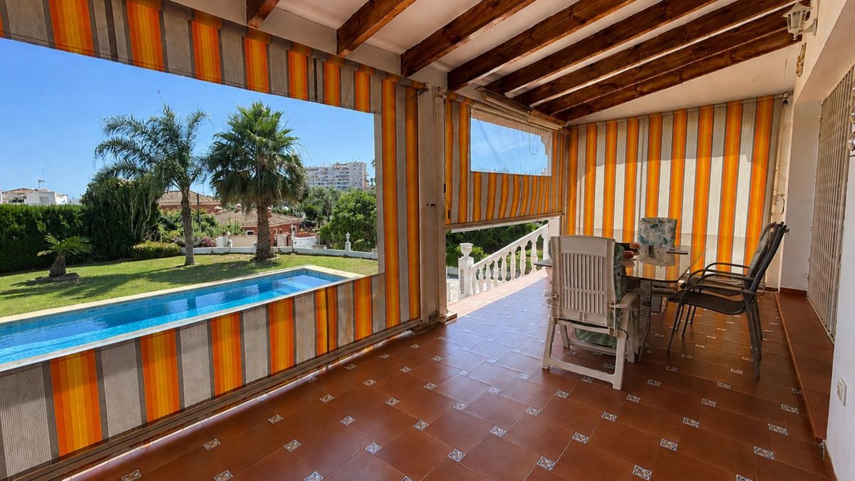3 Bed Detached Villa in Estepona