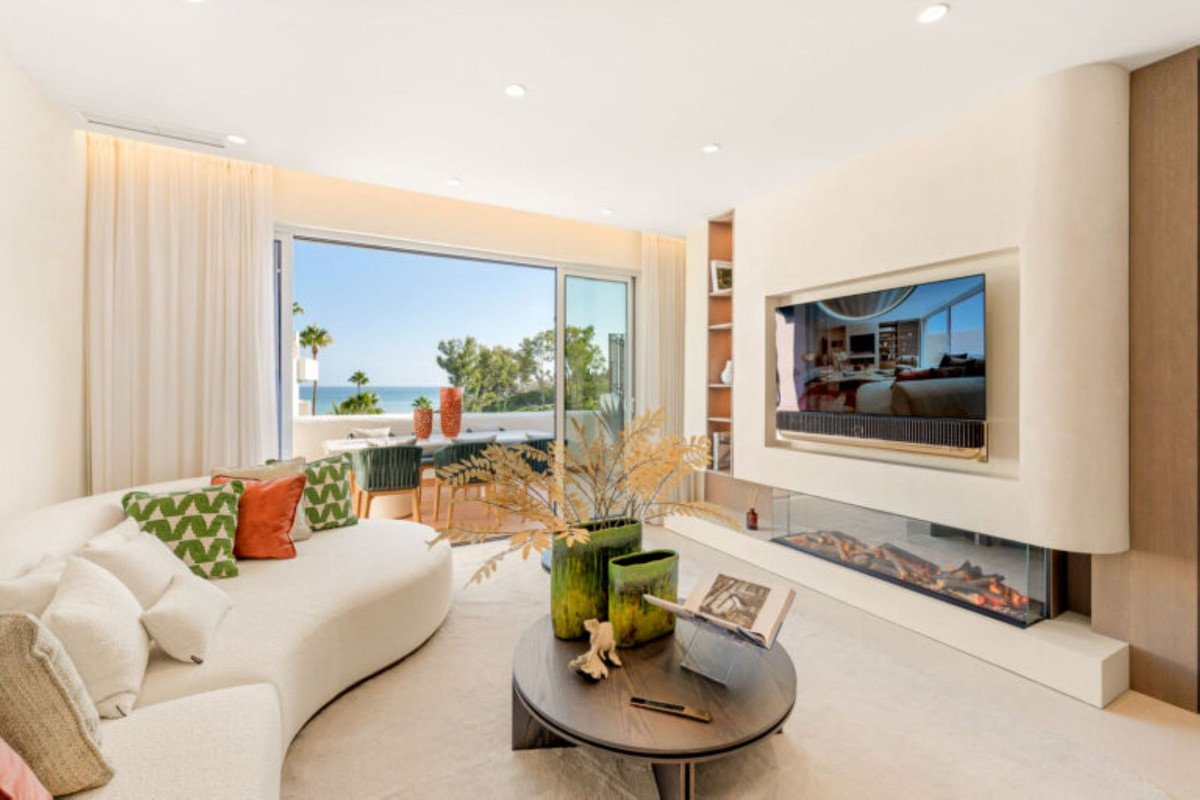 3 Bed Penthouse in Estepona