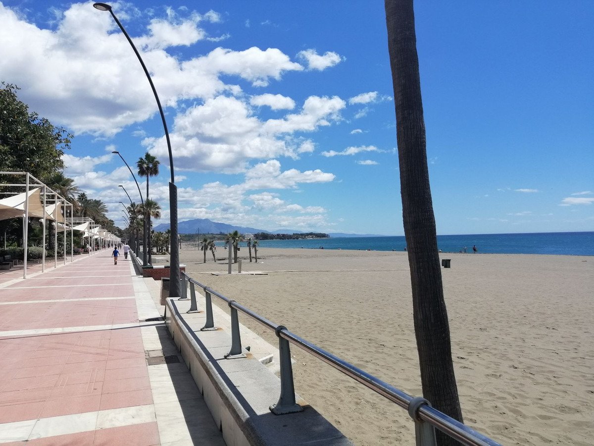 3 Bed Penthouse in Estepona
