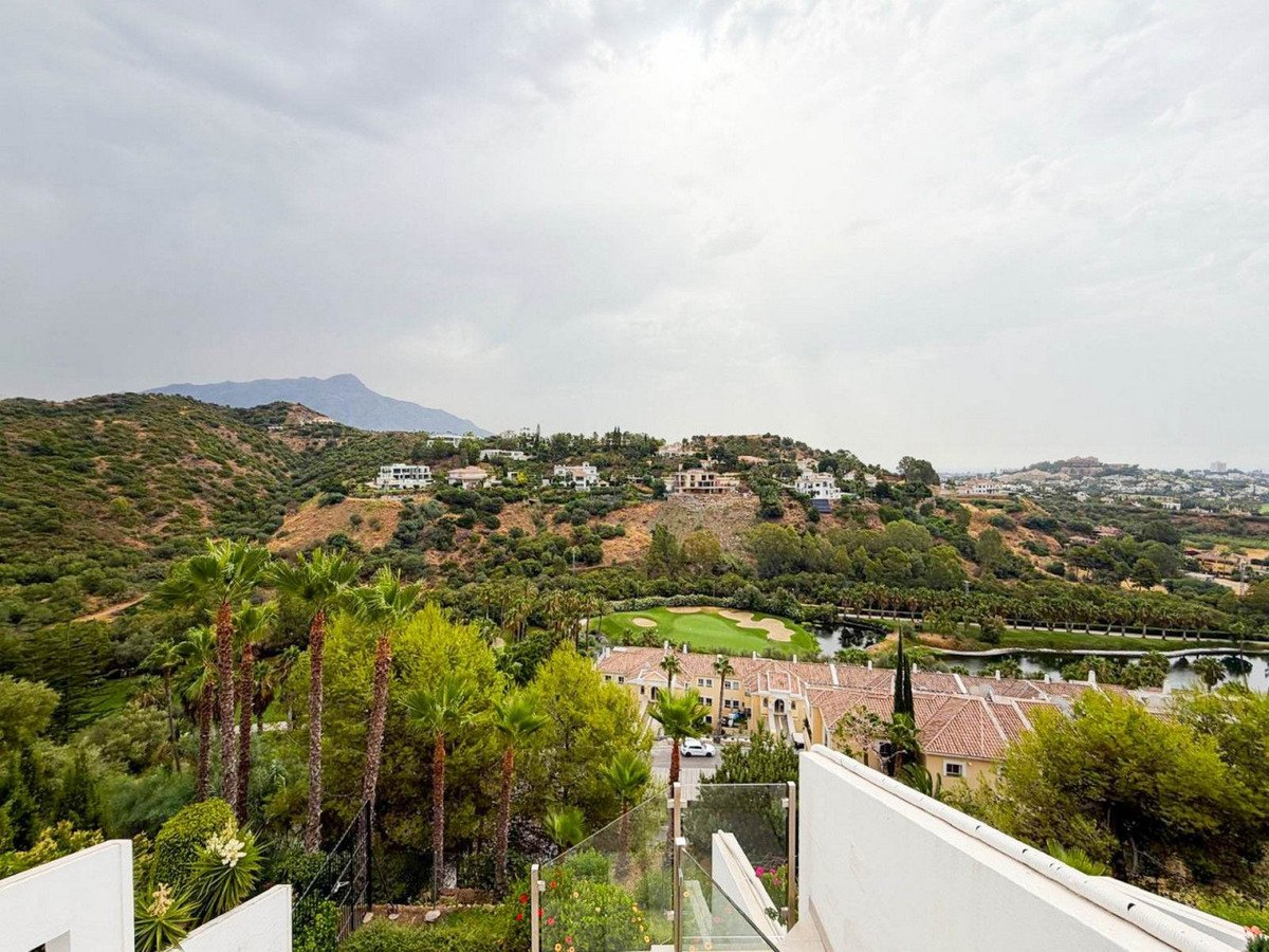 2 Bed Penthouse in La Quinta