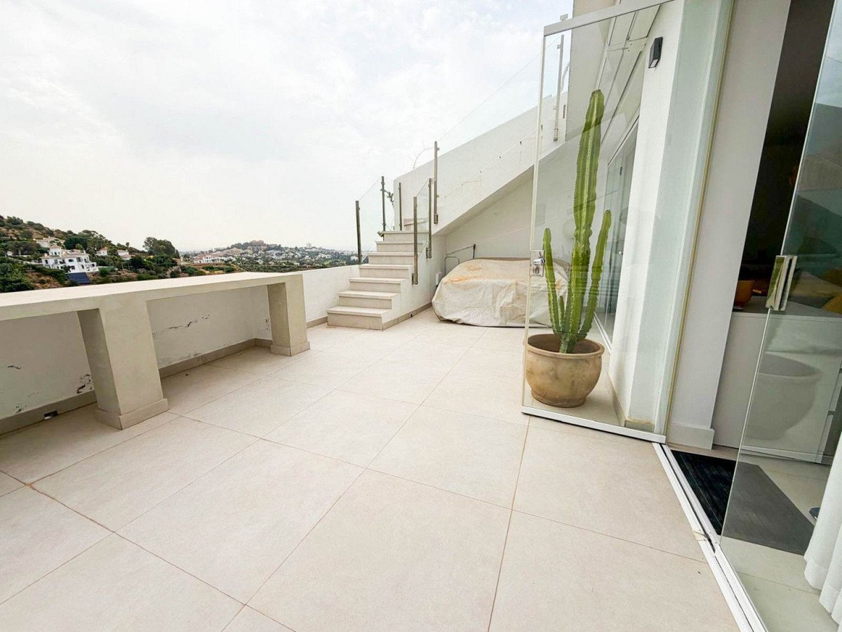 2 Bed Penthouse in La Quinta