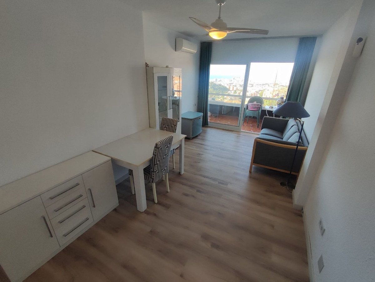1 Bed Middle Floor Apartment in Fuengirola
