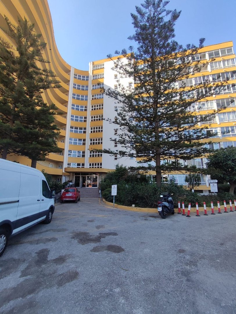 1 Bed Middle Floor Apartment in Fuengirola