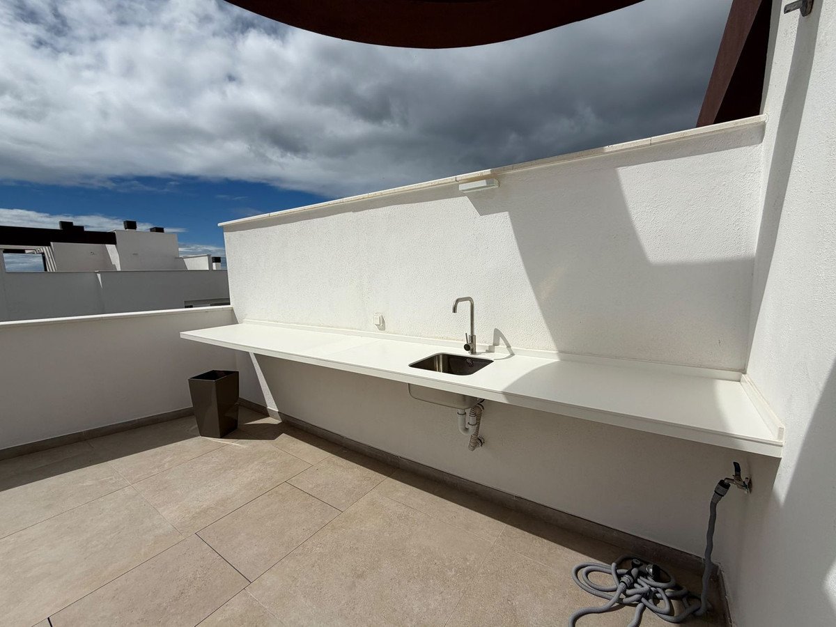 4 Bed Penthouse Duplex in Estepona