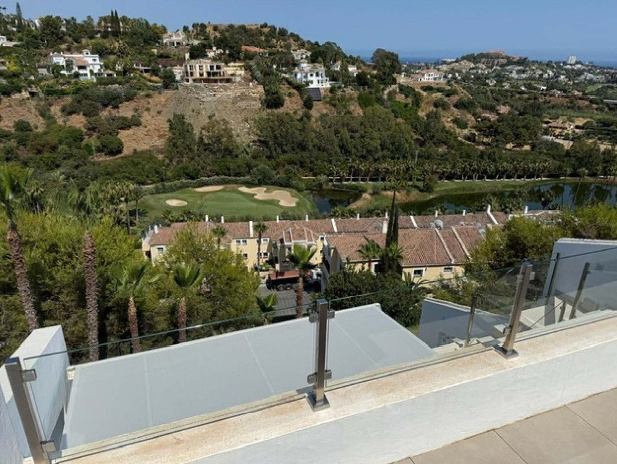 2 Bed Penthouse in La Quinta