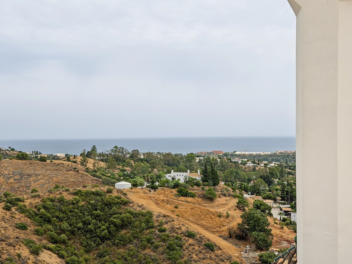 2 Bed Penthouse Duplex in Estepona