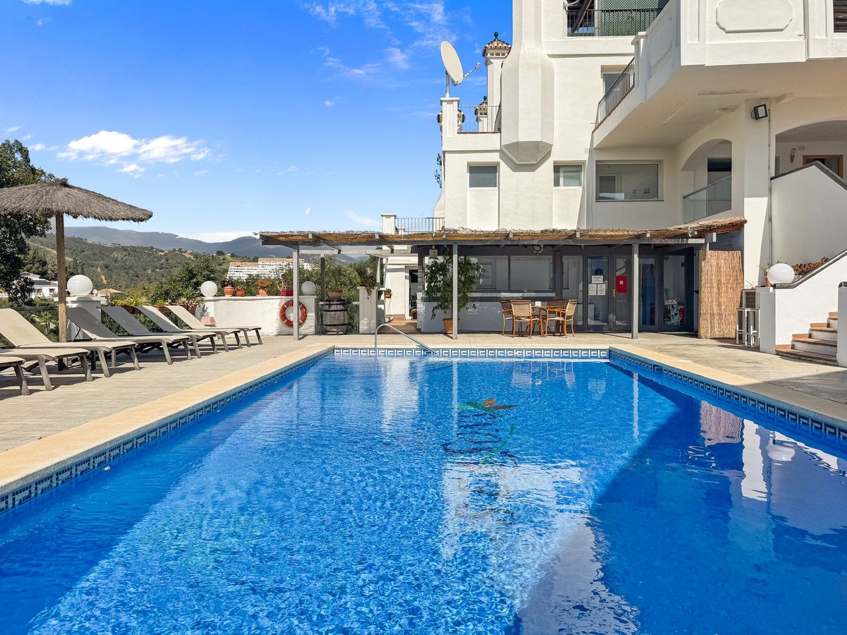 2 Bed Penthouse Duplex in Estepona