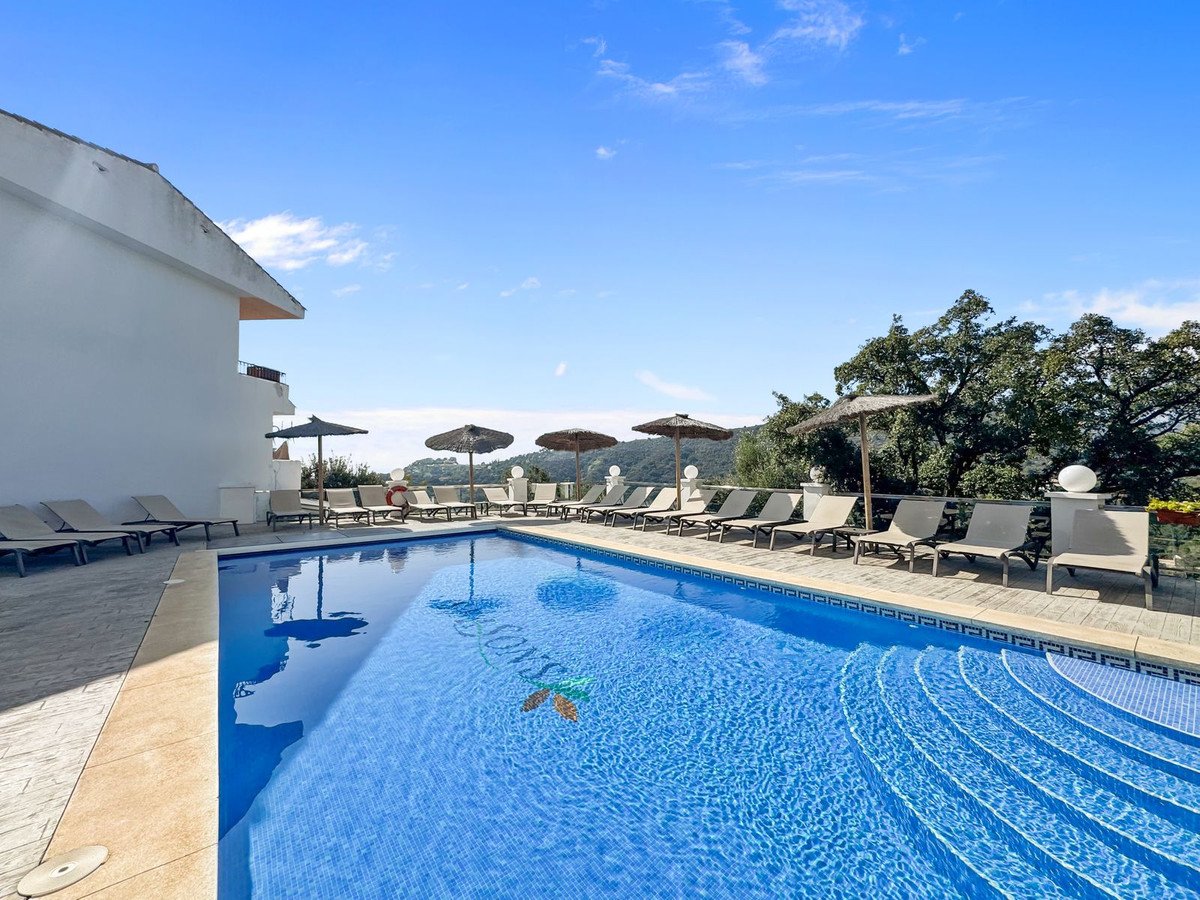 2 Bed Penthouse Duplex in Estepona