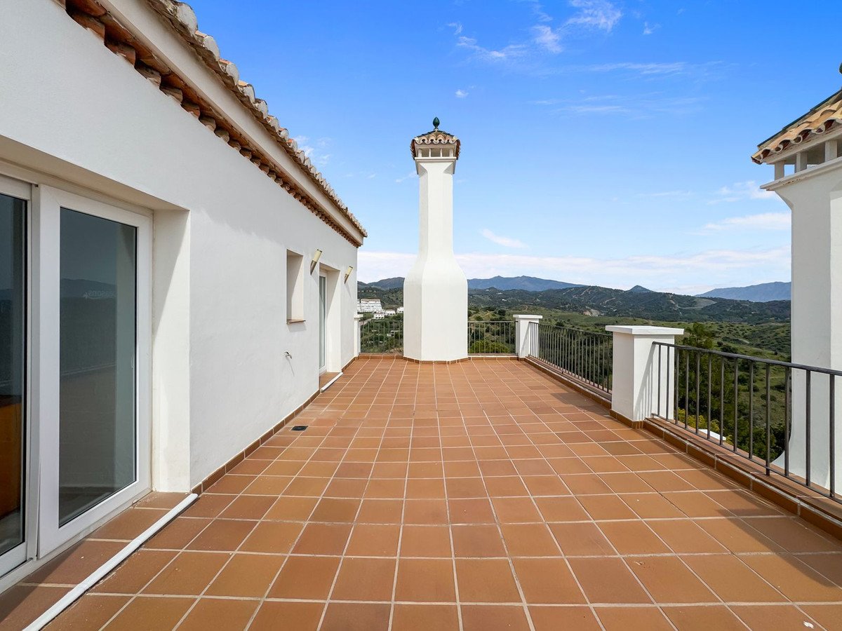 2 Bed Penthouse Duplex in Estepona