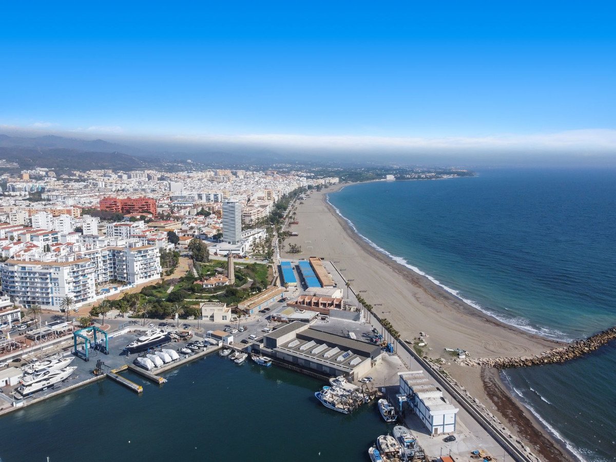 2 Bed Penthouse Duplex in Estepona