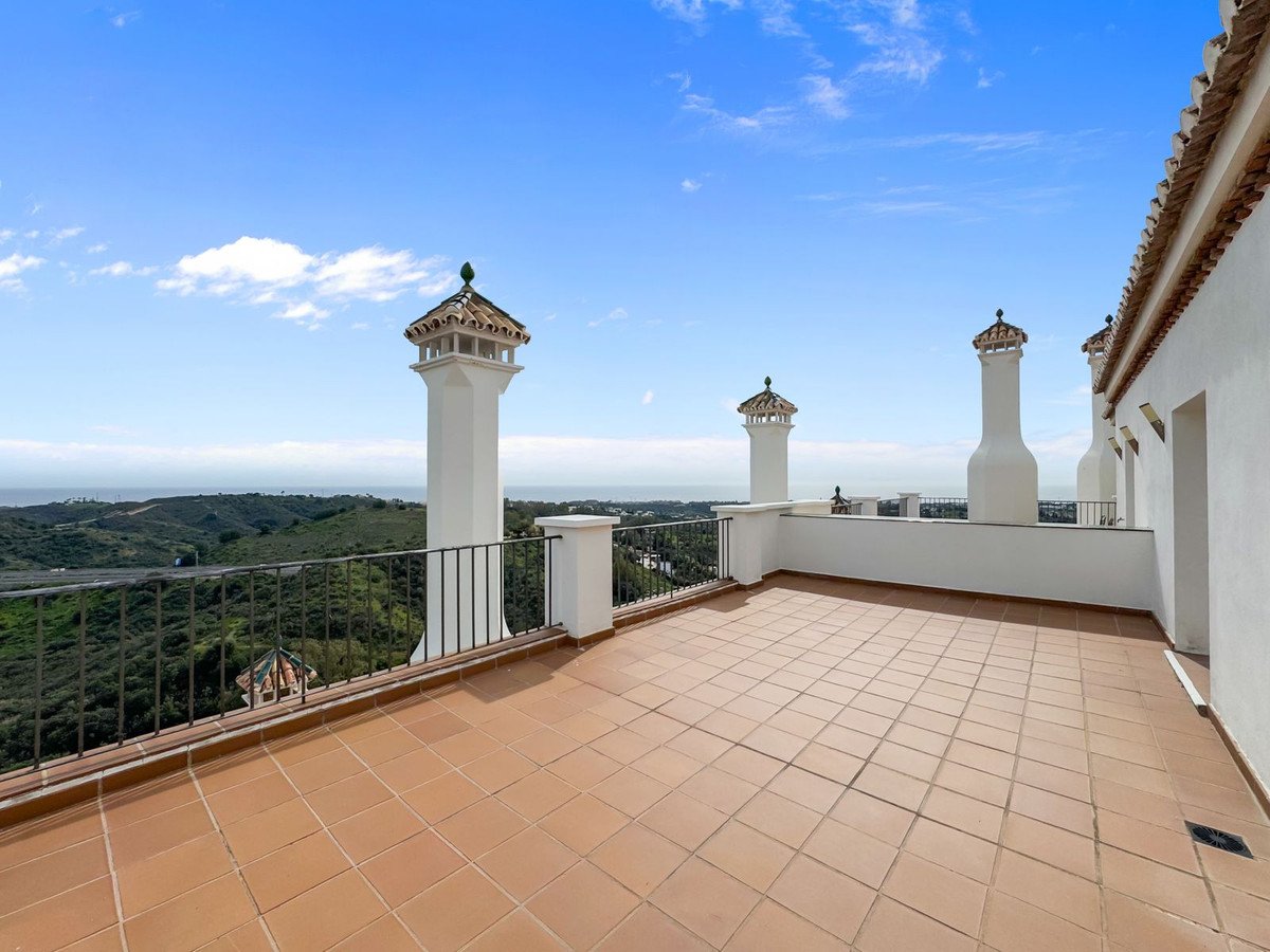 2 Bed Penthouse Duplex in Estepona