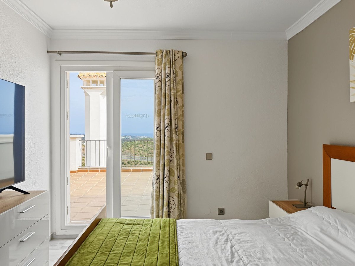 2 Bed Penthouse Duplex in Estepona