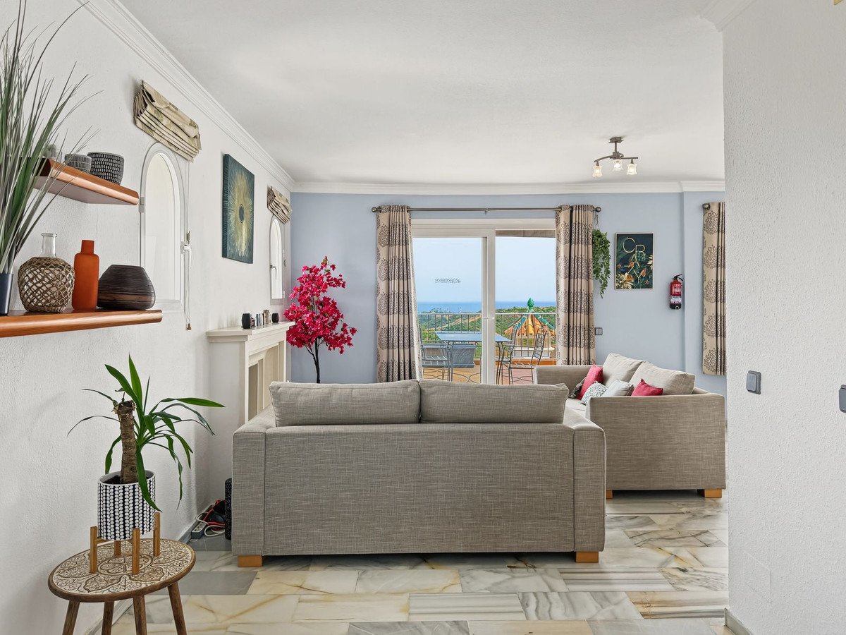 2 Bed Penthouse Duplex in Estepona