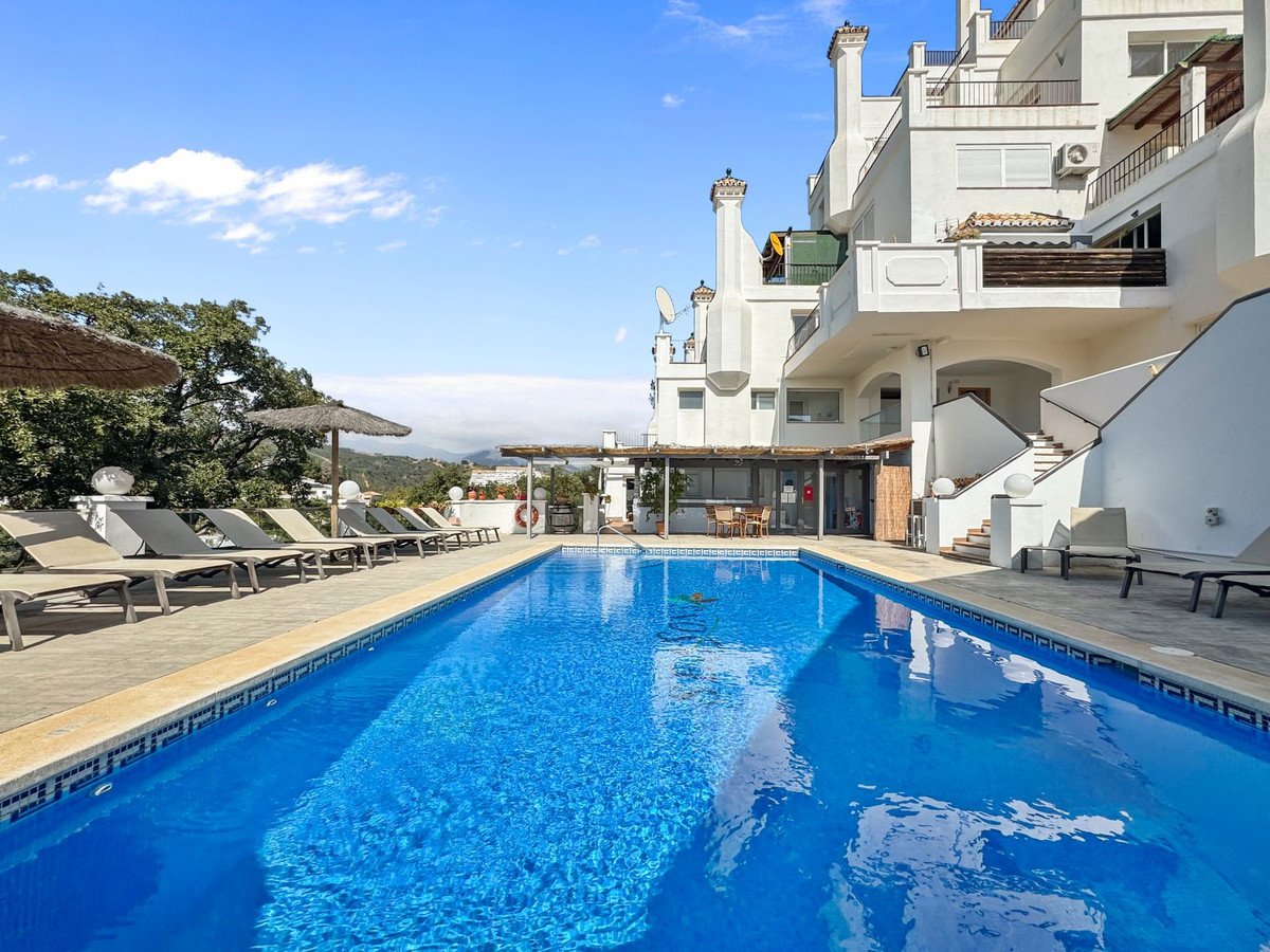2 Bed Penthouse Duplex in Estepona