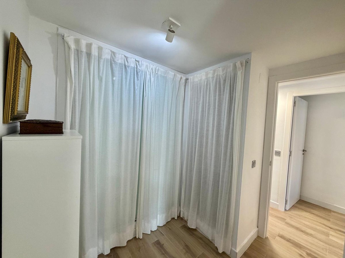 3 Bed Top Floor Apartment in Denia