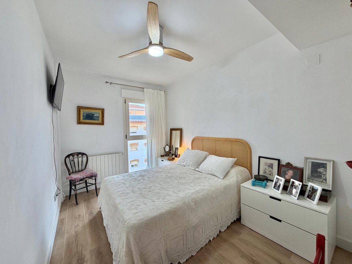 3 Bed Top Floor Apartment in Denia