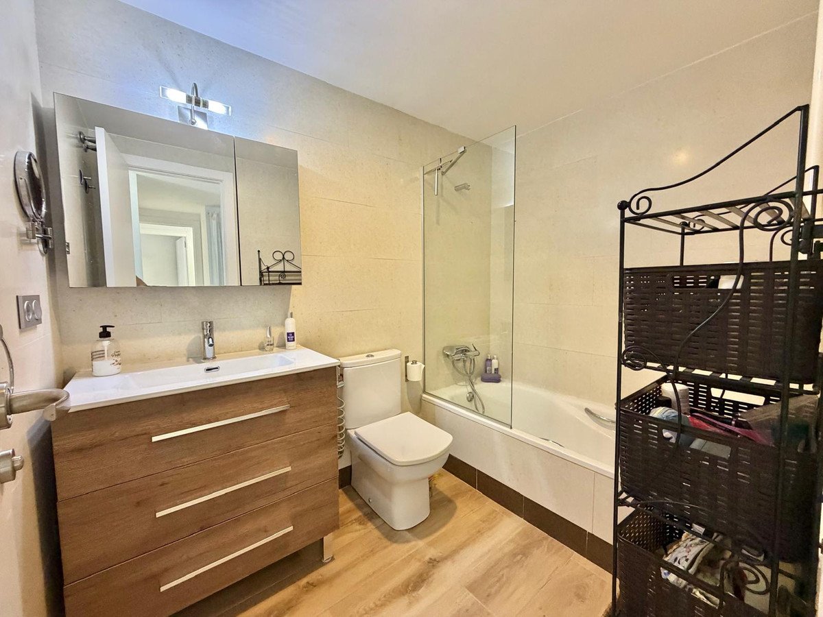 3 Bed Top Floor Apartment in Denia